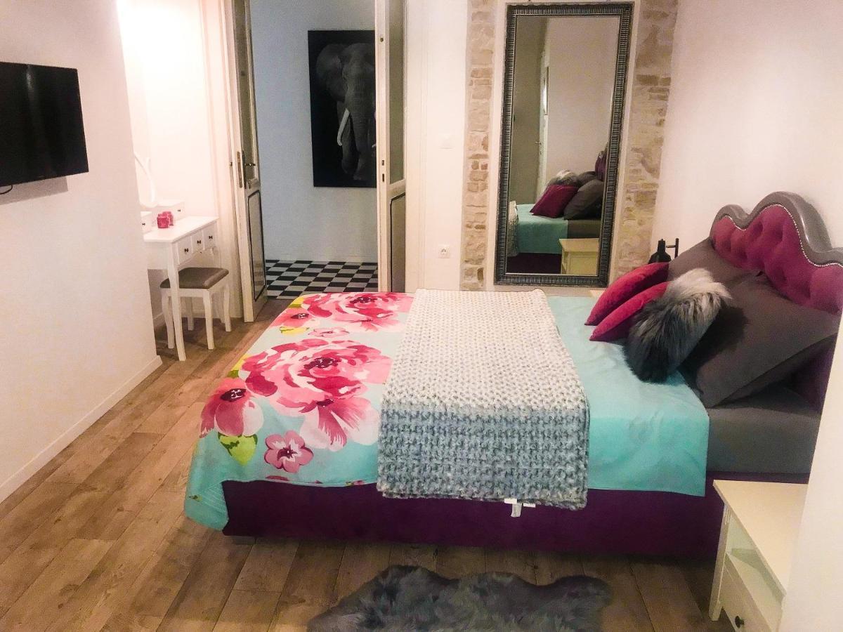 Emma'S Rooms B&B 普拉 外观 照片